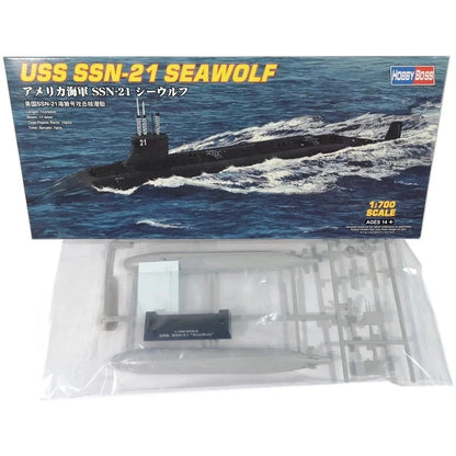 TRUMPETER 1/700 Military Nuclear Submarine Assembly Ship Model
