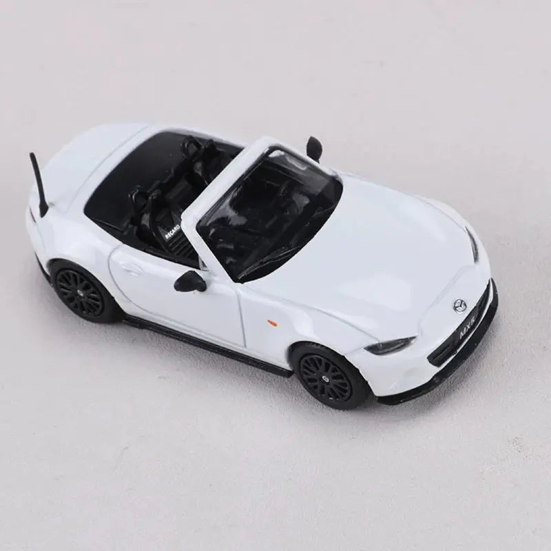 1:64 MAZDA MX-5 RF Roadster 2024 Alloy Street Sports Car Model Diecast Metal Racing Car Vehicle Model Simulation Collection Gift