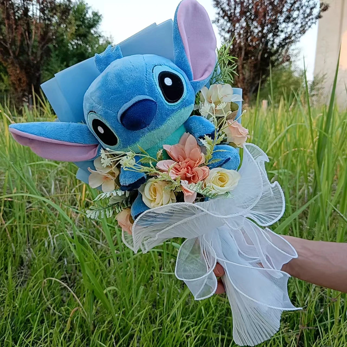 Cartoon Winnie the Pooh Pig Plush Bouquet Handmade Flower Bouquet Plush Doll Wedding Graduation Valentine Christmas Birthday Gif