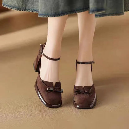 High-end retro one-piece strap high-heeled shoes - 2026 summer new fashion ladies' bow-shaped square-toe chunky heel sandals