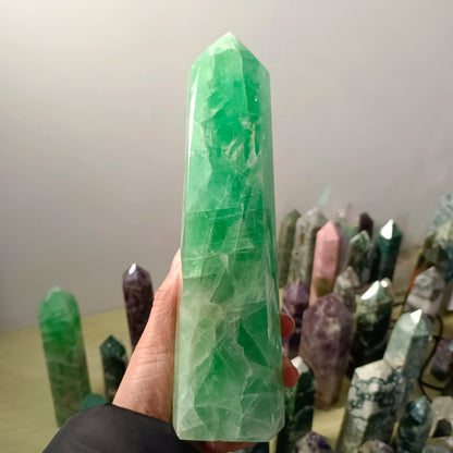 Huge Wand Natural Crystal Point Green Fluorite Tower Healing Stone Energy Ore Mineral Obelisk Home Office Degaussing Decor Gem