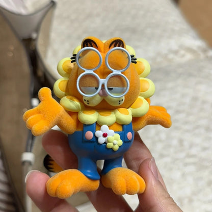 Trendy Play Blind Box Handmade Model New Genuine Garfield Perfect Holiday Series Accessories Cute Girl Gift Customization Doll