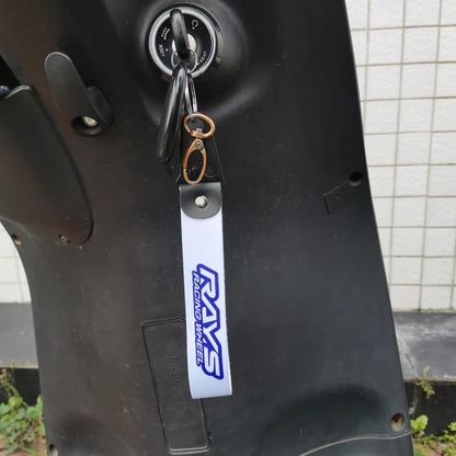 JDM Car Motorcycle Keychain Decorations Racing Modification Culture Eagle Beak Keyring Key Holder Backpack Pendant Accessories