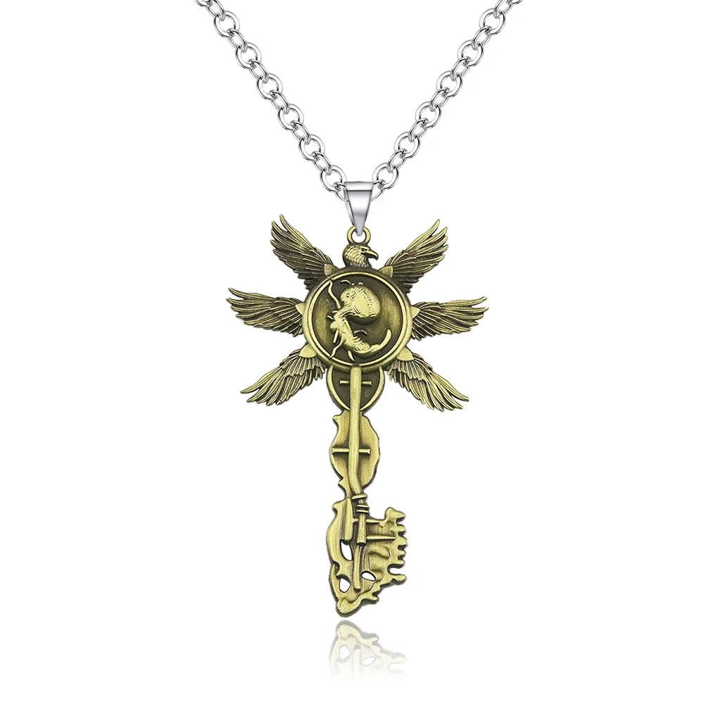Residents Evils 8 Village Key Chains Vintage Six-Winged Unborn Key Pendant Keychain for Women Men Keyring Jewelry