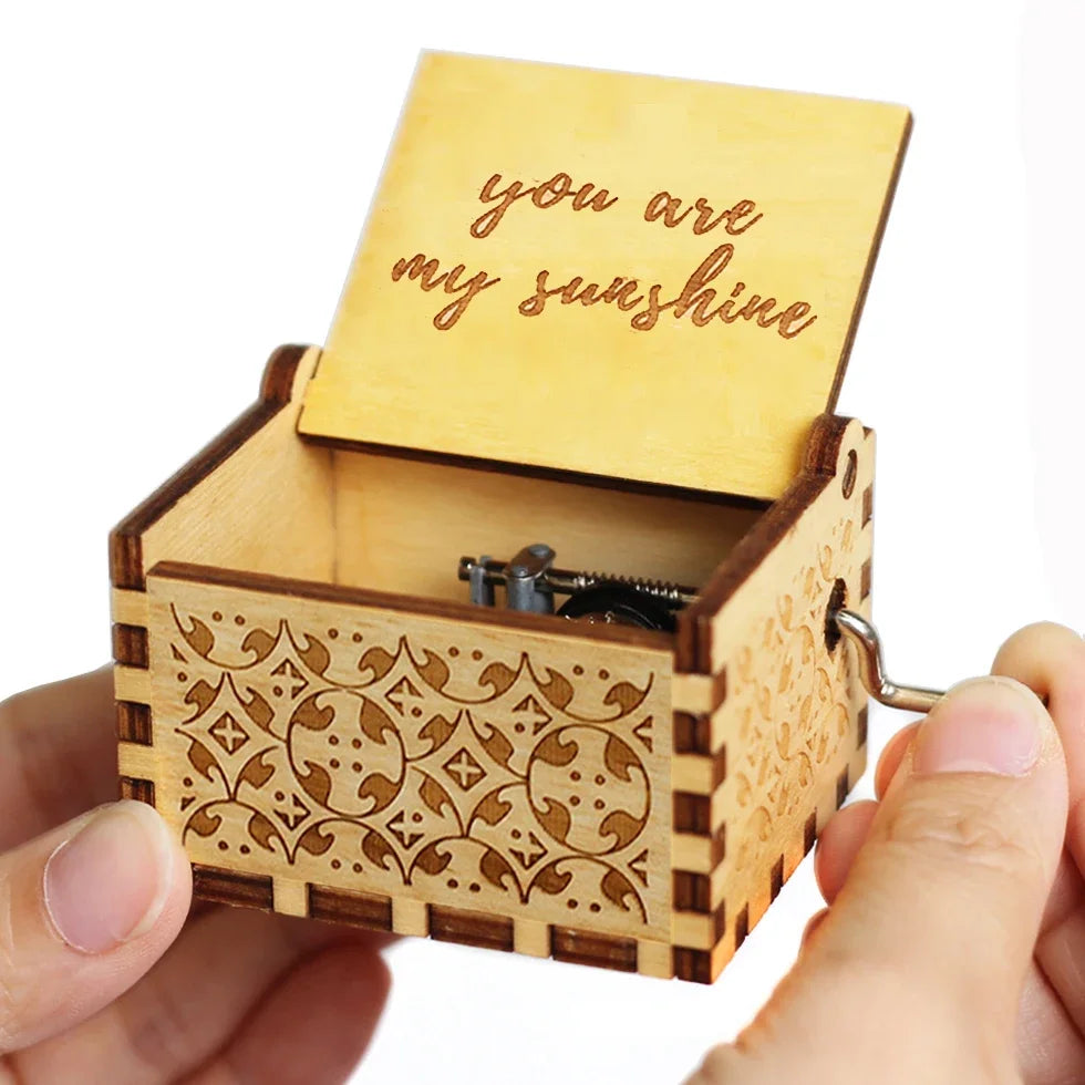 Wooden Anime Figure Music Box Pirates of the Carib Davy Jones Jack Sparrow Creative Birthday Christmas Day Gift