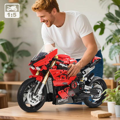 2000PCS Red V4 Motorcycle Building Blocks, 1:5 Scale Large Sports Racing Motorbike Model Kit, Collectible Toys for Teens & Adult