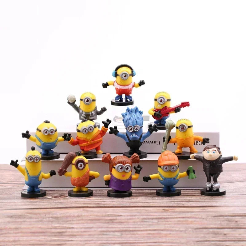 Kawai Capsule Toys Commemorative Gold Miniones Kingdom Gru Kevin Bob 3D Eye Despicable Action Figure Toys Xmas Gifts