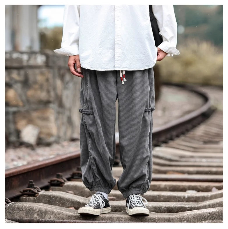 New Chinese Style Hanfu Cargo Pants Man Outdoor Buckle Design Stereo Clipping Japanese Casual Pants Elastic Waist Hallen Pants