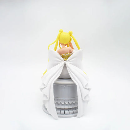 Hot 15cm Seated wedding dress Sailor Moon Tsukino Usagi Anime Figure Decoration Collection Doll Action Model Toys for Gift