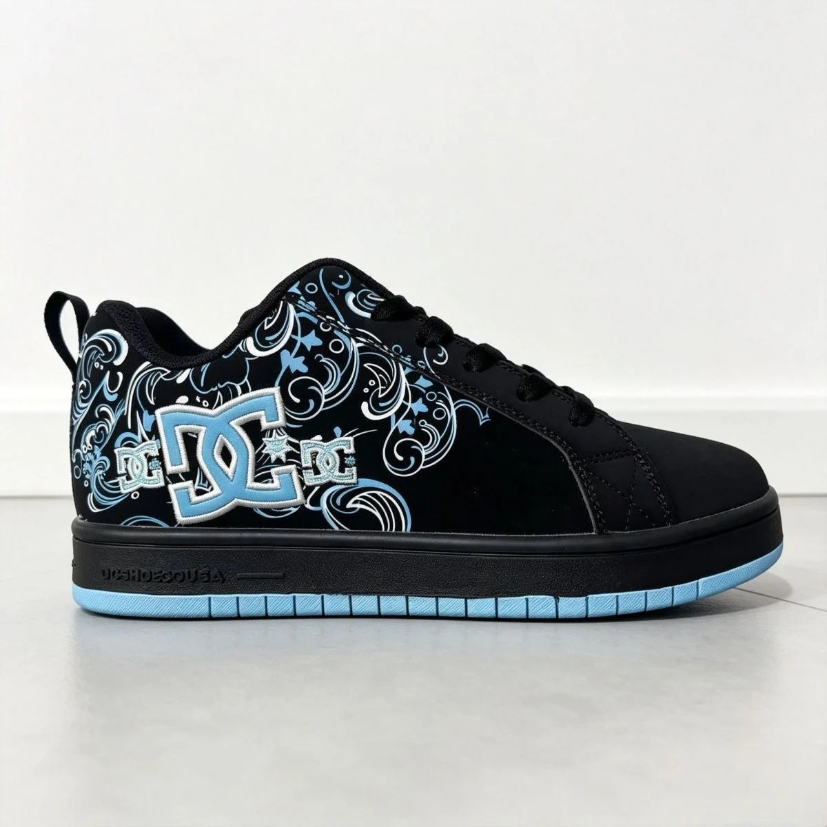 2027 New Unisex High Quality Leather Sports Dc Casual Shoes Breathable Lightweight Office Walking Trendy eur36-45