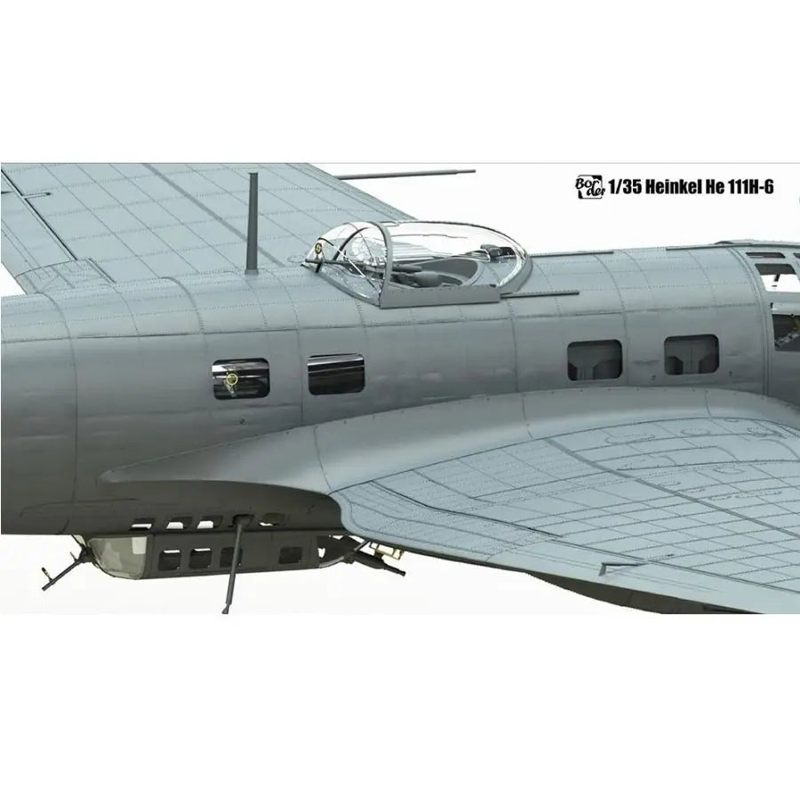 Border 1/35 BF-018 Bomber He111H-6 Full Interior& Soldiers（Combat Status+Ground)
