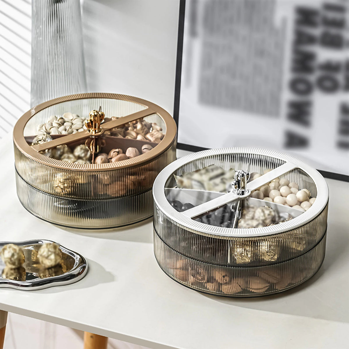 Rotating Snack Serving Tray Appetizer Dish Multipurpose Nut and Candy Serving Dish Snack Container for Candy Cakes Snacks