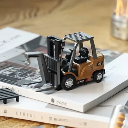 2.4G 1:64 Desktop RC Forklift Alloy Mini Tabletop Remote Control Forklift Engineering Vehicle Toys Model Gift for Boys