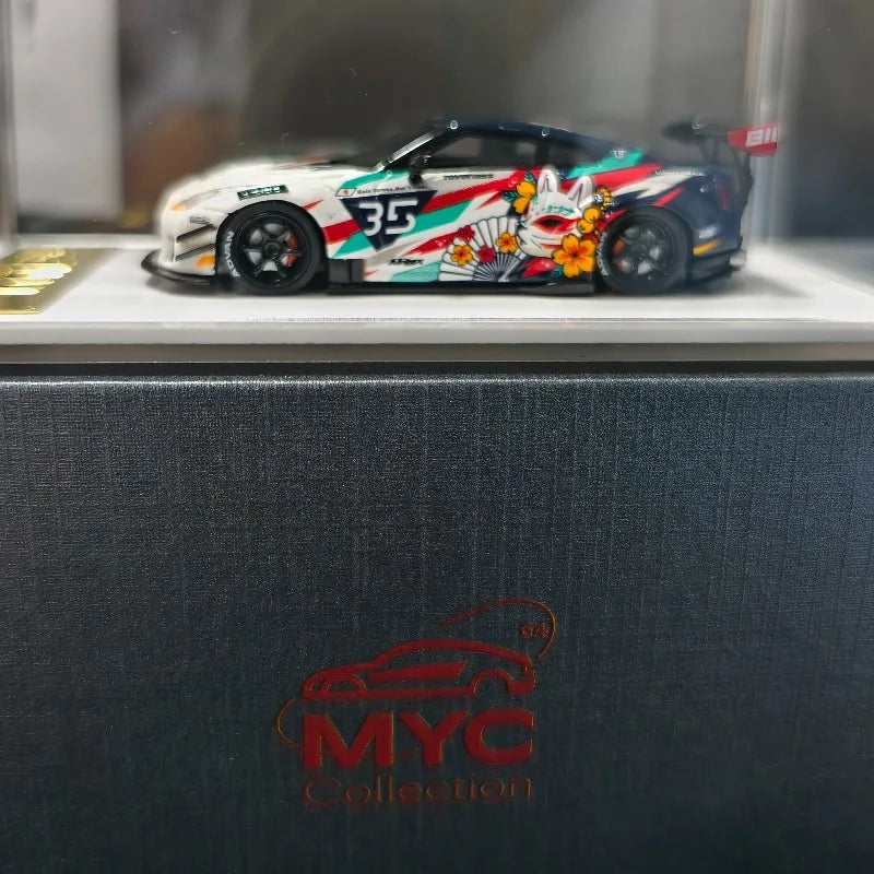 In Stock MYC 1:64 Nissan GTR R35 Type2.0 LB Wide Body Fox Demon Mask Anime Coating Resin Car Model