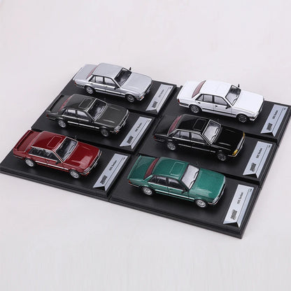 DCT 1:64 505 Sedan Alloy Model Car