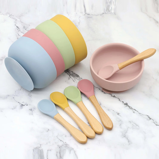 Silicone bowl with suction cup, wooden handle spoon, two-piece set for baby food and feeding utensils