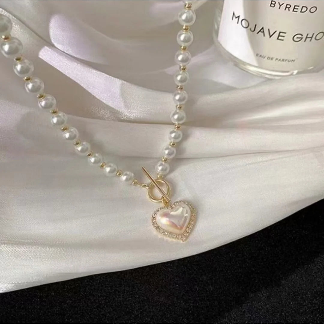 Elegant Pearl Necklace For Women Heart Pendant Necklaces Luxury Imitation Pearls Chain Necklaces Korean Jewelry Girls Gifts