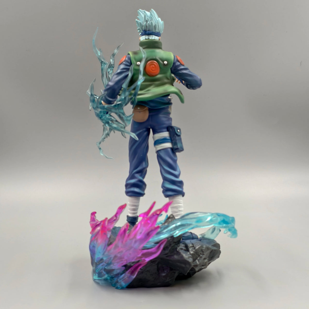 24cm 9.4 inch Naruto Anime Hatake Kakashi Action Figures Statue Desktop Ornamen Collection Statue Model Decoration Room Desk Toys