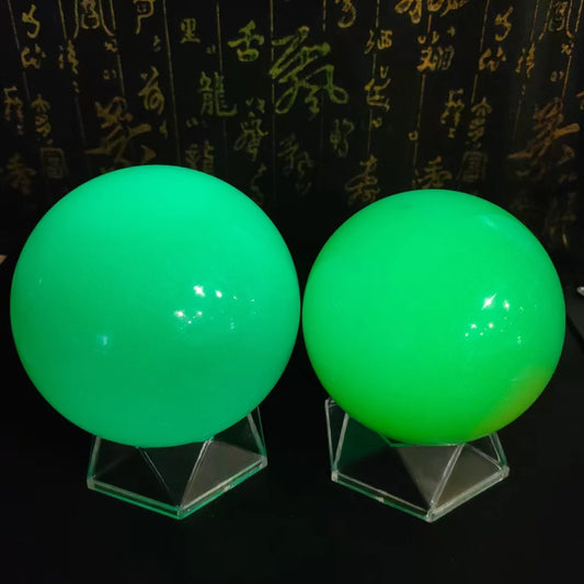 Green Glow in the Dark Calcite Glow In Luminous Crystal Ball The Dark Stone Ball Sphere Healing 1pcs