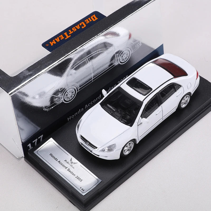 DCT 1:64 Accord 7.5 Generation Alloy Model Car