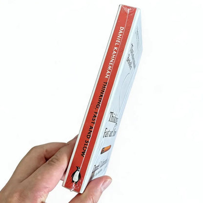 Thinking Fast and Slow The International Bestseller A Lifetimes Worth of Wisdom English Paperback Book