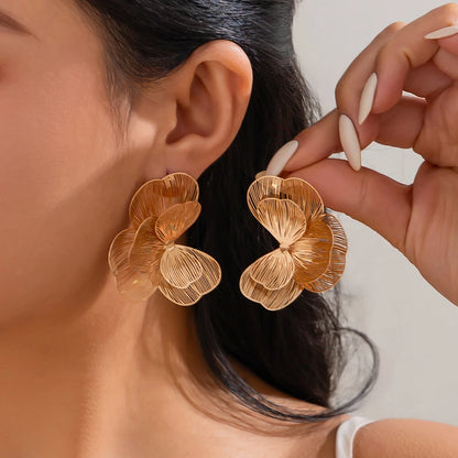Ingemark Creative Chic Petal Flower Stud Earrings for Women Trendy Wed Bridal Gold Color Piercing Earring Daily Jewelry Gifts