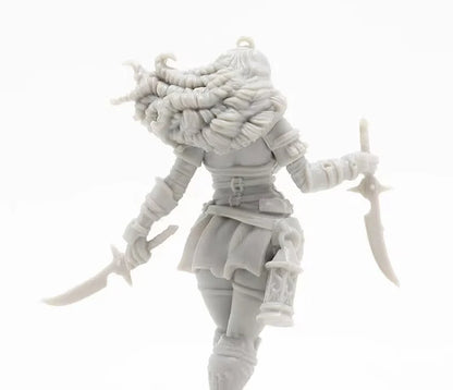 model kit resin kit 28353 kingdom death long-haired assassin Unassembled Sculpture for Hobbyists