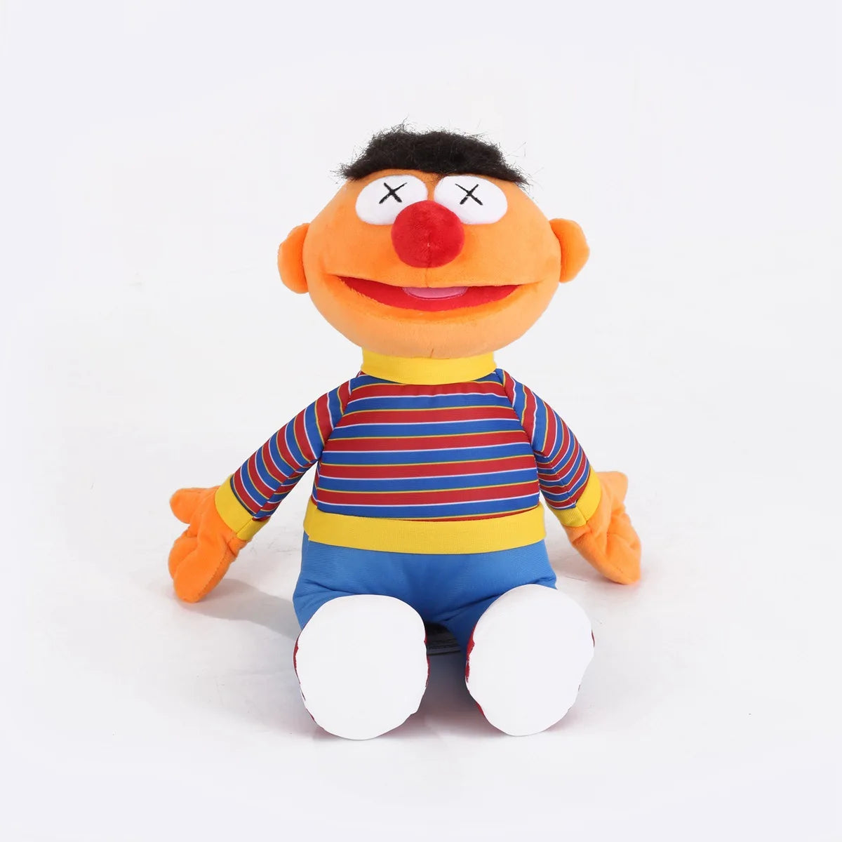 Fashion Clothing Store and Classic Animation Co-branded Plush Toys, Dolls, Children's Cloth Dolls, Limited Edition Collectible