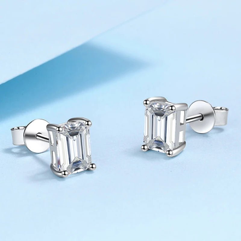 NeeTim 1CT 2CT Emerald Radiant Cut Moissanite Studs Earrings for Women Sparkling 925 Sterling Silver Earring Wedding Jewelry