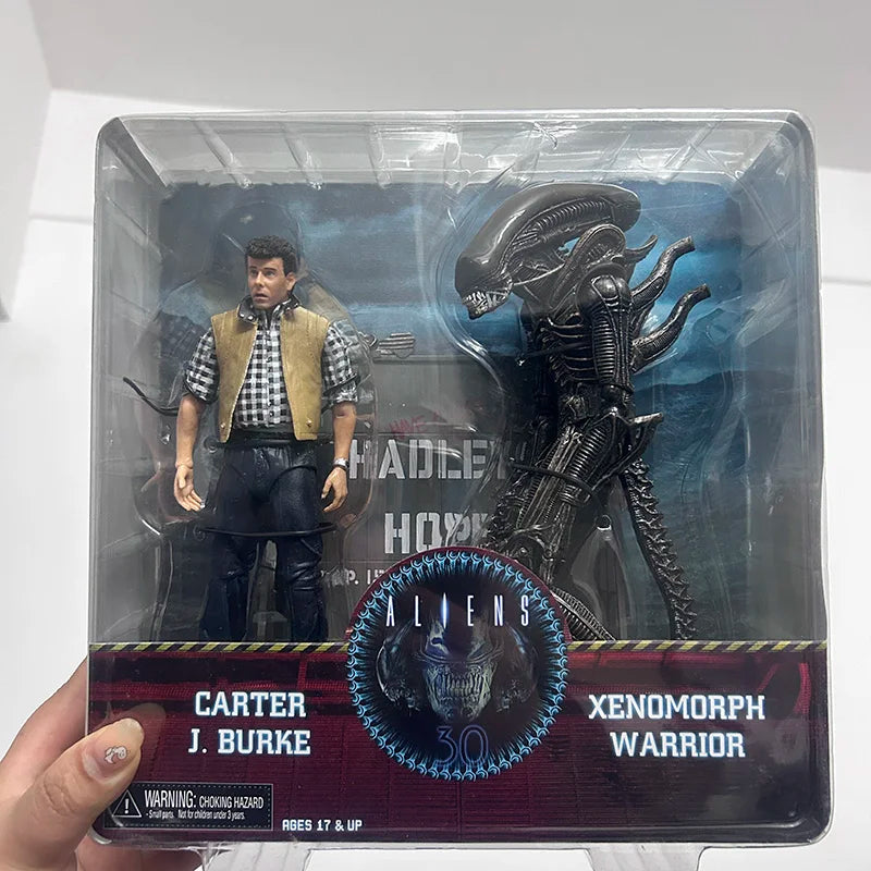 NECA Alien Vs Predator Action Figure Aliens vs Predator Grid Alien Xenomorph Translucent Model Toys 2pcs Desktop Collection Gift