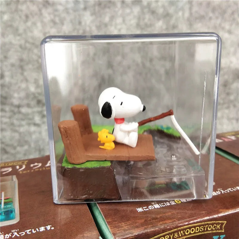 Anime Figures Snoopy Pleasant Holiday Miniature Tourism Scene Blind Box Toy Model Collection Ornament  Birthday Gifts