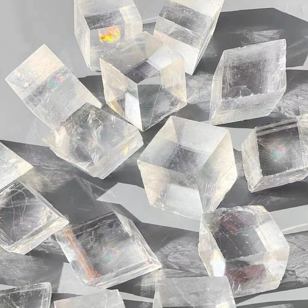 Natural Crystal White Calcite Raw Stone Ornament Mineral Crystal Specimen Rainbow Color Calcite Cube Home Decoration