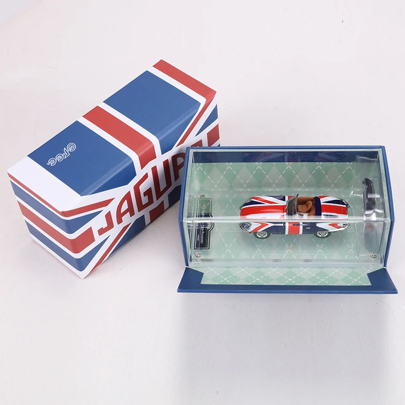 GFCC 1:64 1961 Jaguar E-Type Roadster/Coupe Alloy Model Car