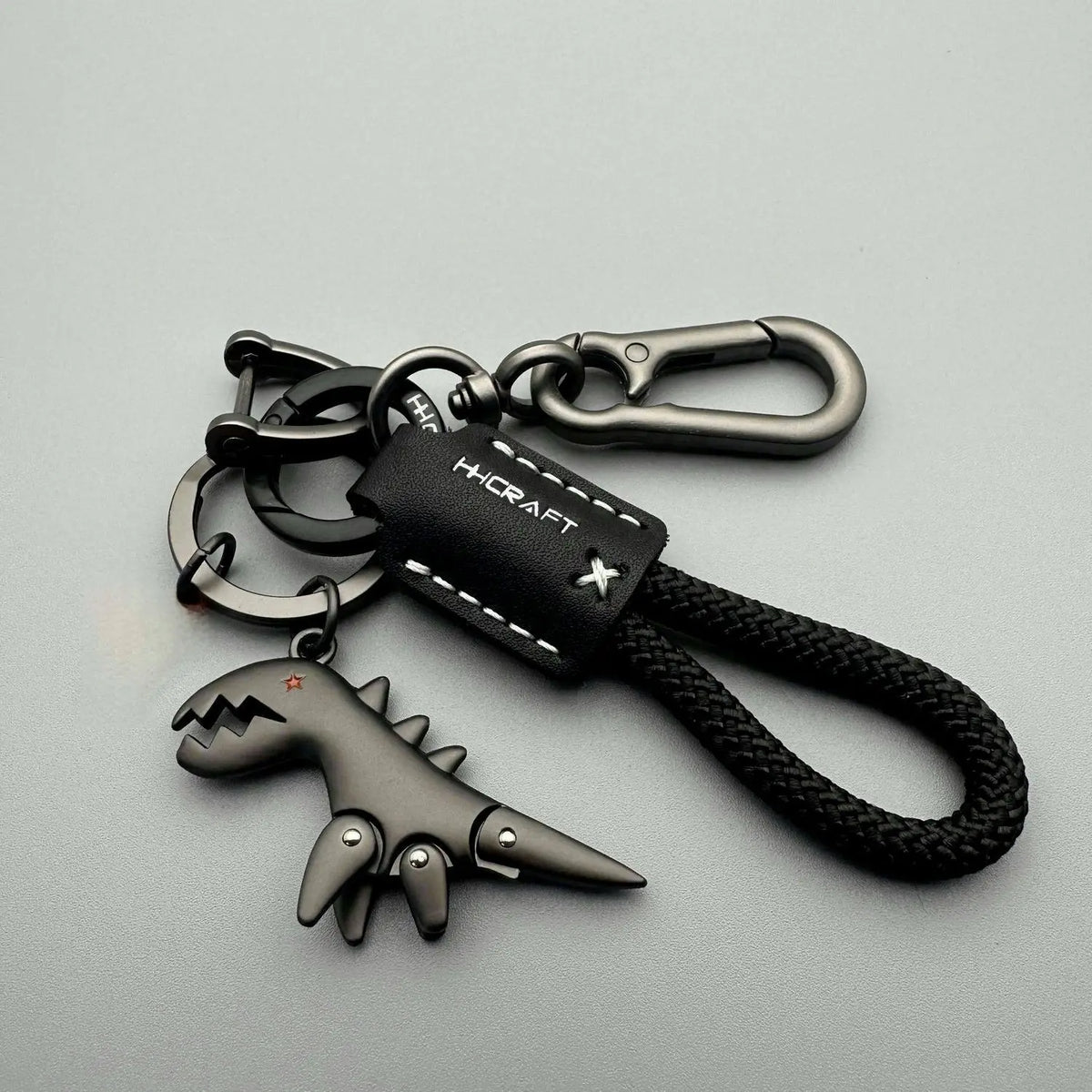 Car Keychains and Motorcycle Decorative Accessories, Woven Rope Metal Keychains, Handbag Pendants, Small Gifts For Backpack