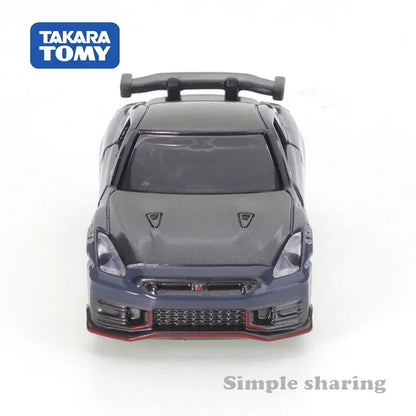 Takara Tomy Tomica No.60 Nissan GT-R Nismo (Box) 1/62 Car Alloy Toys Vehicle Diecast Metal Model Kids Xmas Gift Toys for Boys