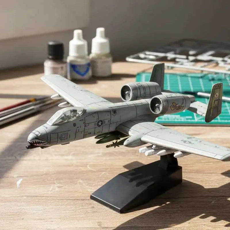 1/72 Scale A-10 Thunderbolt II Aircraft Model Kit Building Block Set Airplane Toys for Kids Collectors Hobbyists