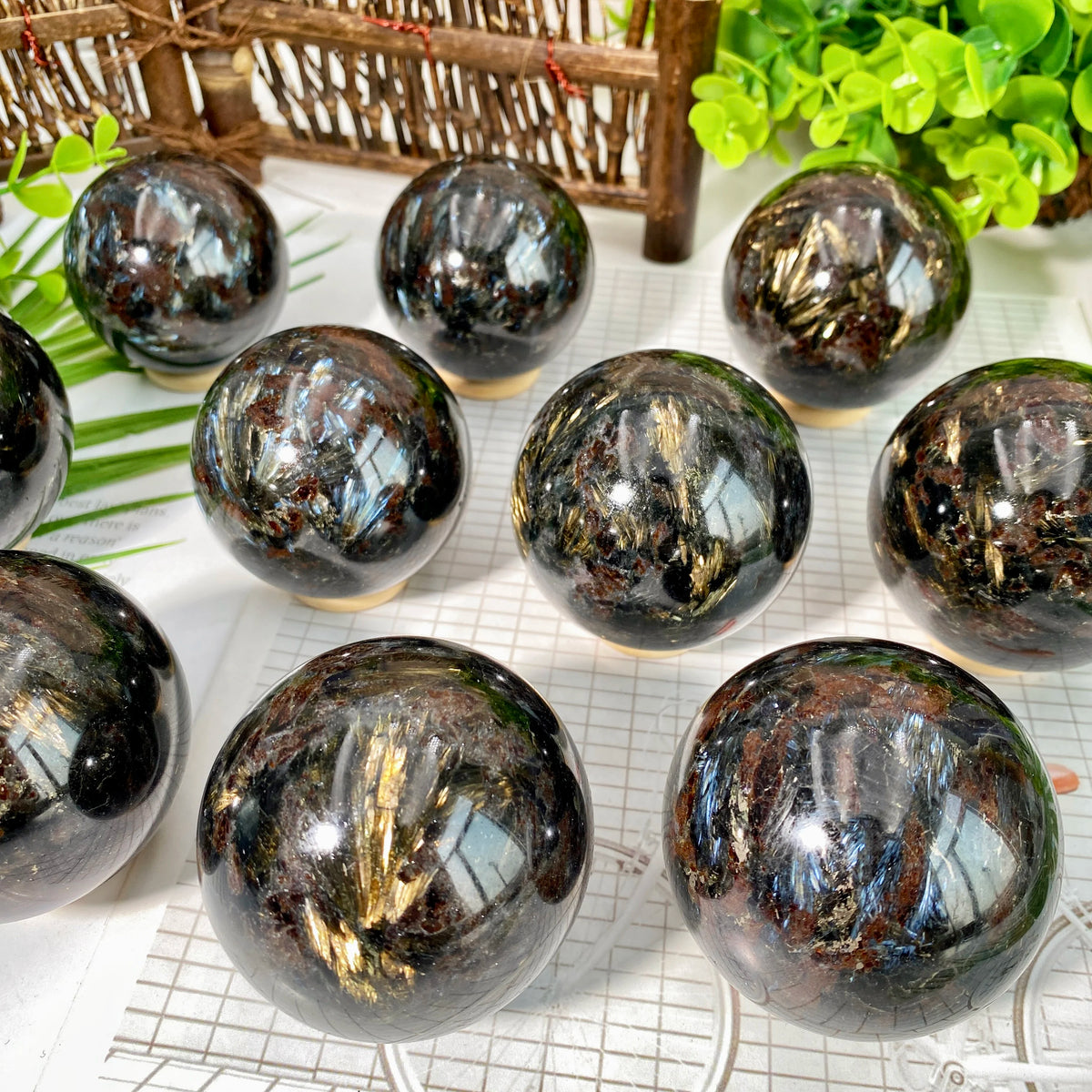 1PC Random High Quality Natural Crystal Sphere Natural Crystal Decoration Birthday Gift Women Gift