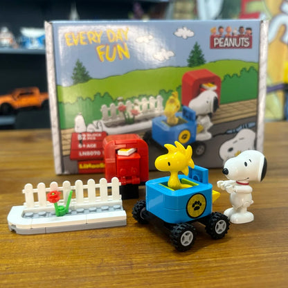 Snoopy Postman Dog Building Blocks DIY Assemble Puzzle Toy Educational Model Desktop Display Ornament Cartoon Figure For Fans