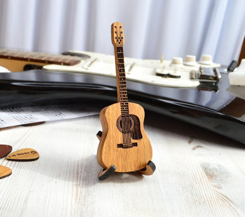 Personalized Wooden Guitar Pick Box with Picks Gift
