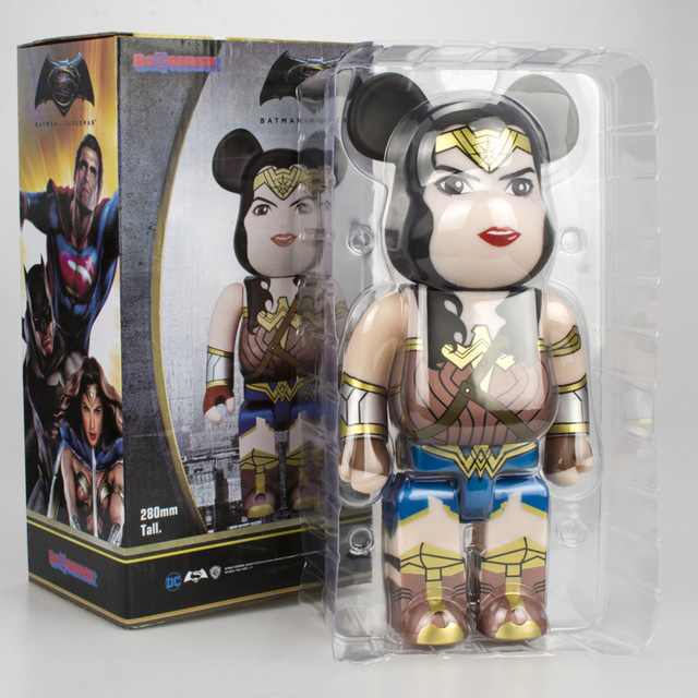DC Wonder Woman and Bear Figurine Model Collectibles