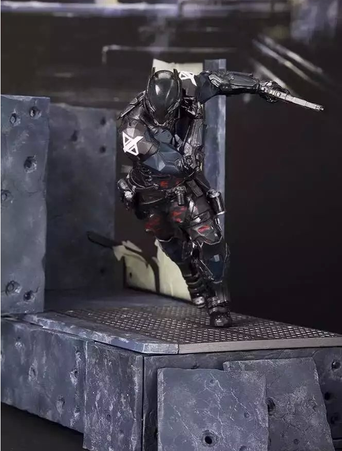 DC Arkham Knight and Batman Model Figure Collectible