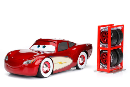 Disney Pixar Cars 1:24 Cruising Lightning McQueen Die-Cast Car Toys for Kids and Adults