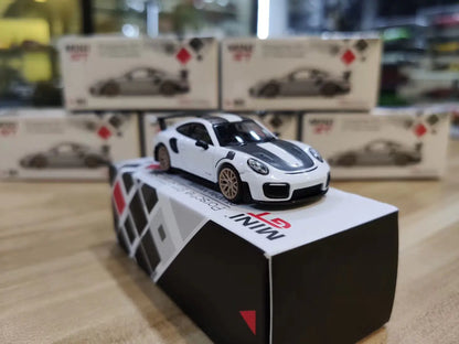 1:64 Mini GT 911 GT2 RS Diecast Model Car